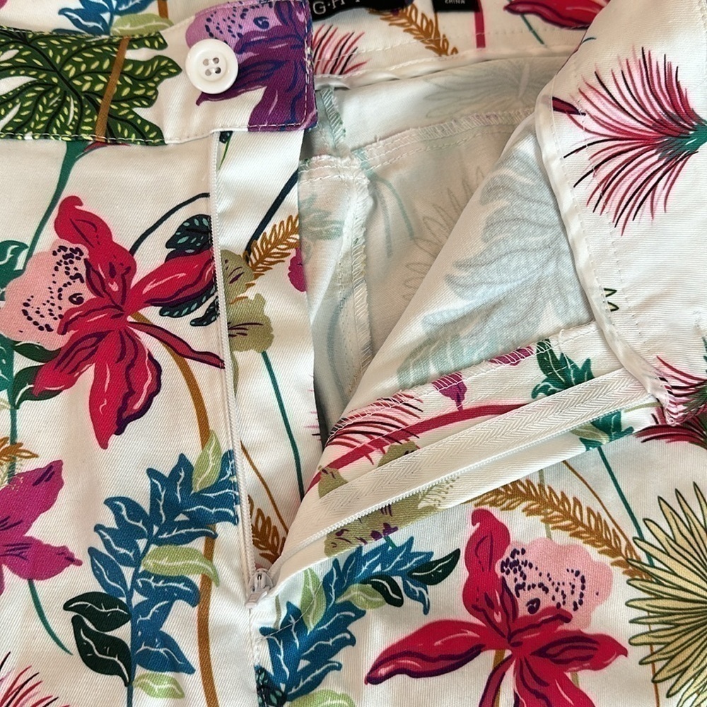 Insight island print capris - Picture 4 of 6